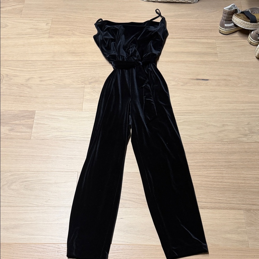 Banana Republic Black Velvet Wide-Leg Jumpsuit with Tie Waist